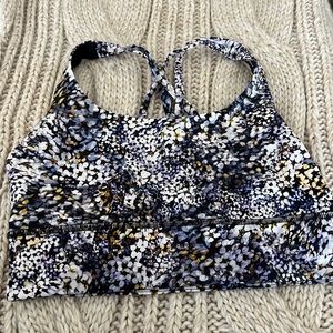 lululemon energy bra - size 6